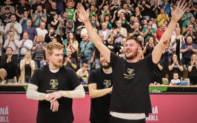 Loučení v slzách. Karvinskou mistrovskou partu opouští dvě velké osobnosti