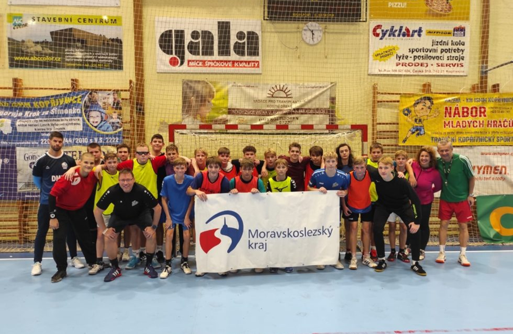 Moravskoslezský kraj výrazně podpořil Moravskoslezské krajské házenkářské centrum