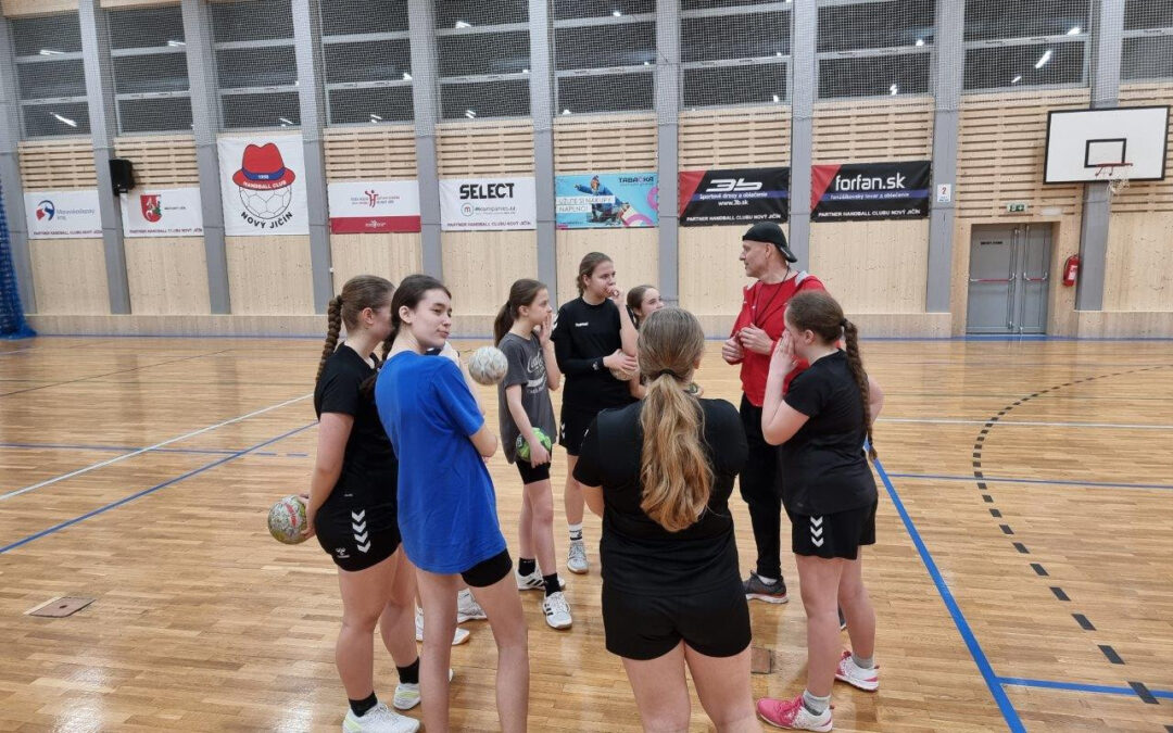 Žákovské soutěže: Starší žačky z Nového Jičína porazily první Porubu! Jak si vedli ostatní?