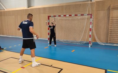 FOTO: V Paskově proběhl SPEK pro brankáře, křídla a spojky