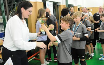V Ostravě se odehrálo další finále Jižního míčku, došlo i na zápas dětí proti učitelům