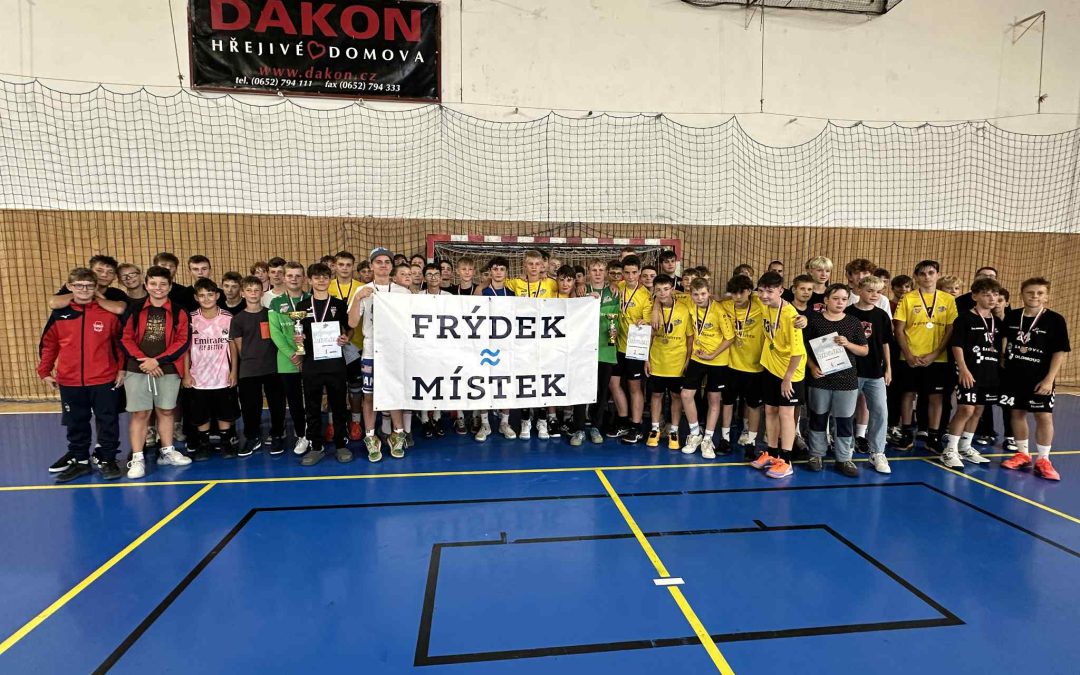 Ve Frýdku-Místku se odehrály turnaje pro mladší i starší žáky. Na medaili dosáhly i házenkářky Hrabůvky