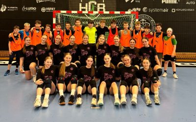 Krajský výběr chlapců odehrál přípravný zápas proti starším žačkám Poruby