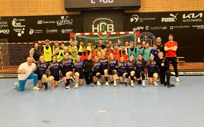 Krajské mužstvo chlapců si zahrálo proti starším žačkám z Bohumína