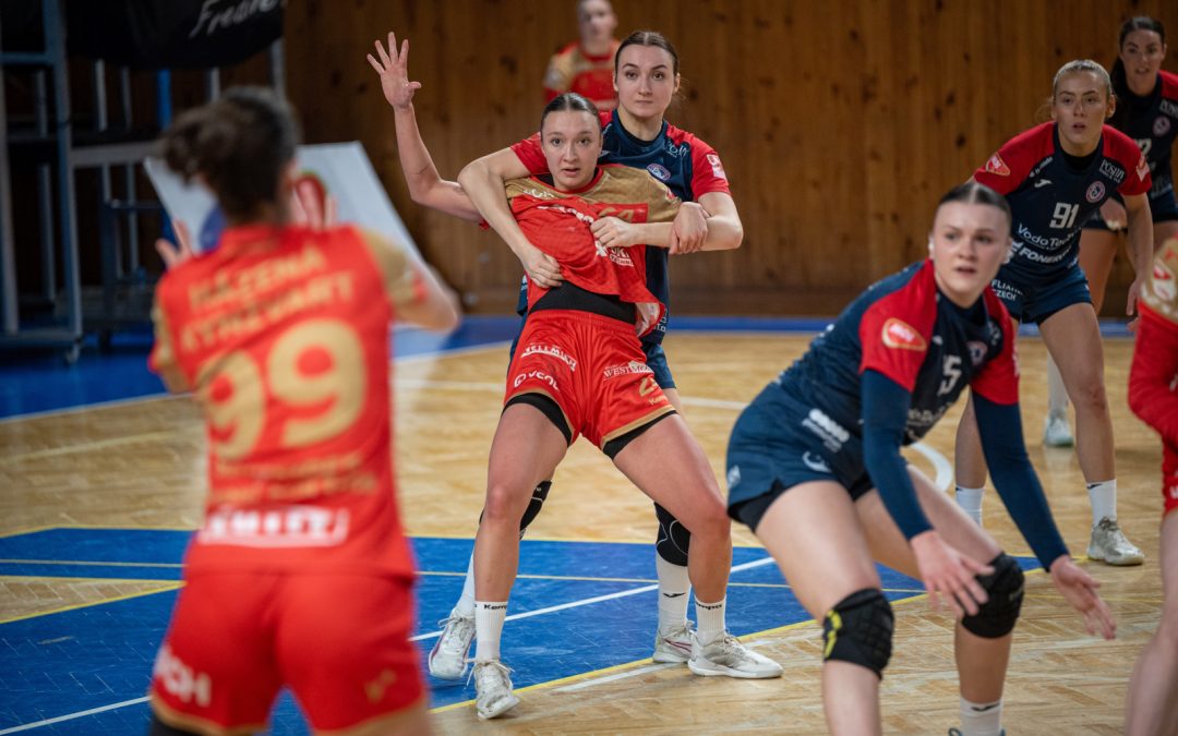 Karviná zůstává stoprocentní, házenkářky Poruby poprvé padly